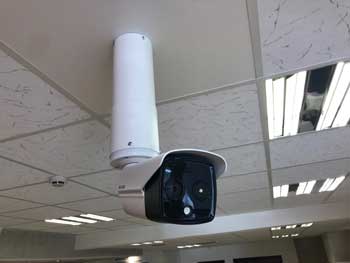 Caméra à détection de température corporelle fixation au plafond
